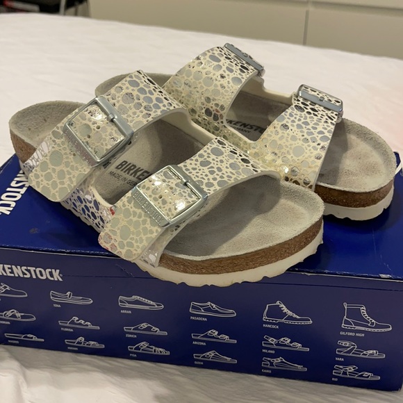 Birkenstock Shoes - Birkenstock Arizona